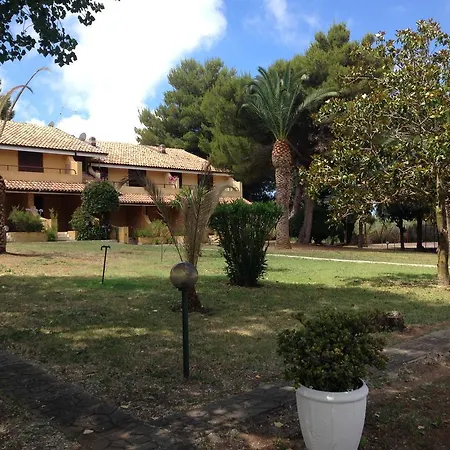 Casa Vacanze Le Palme * Drapia